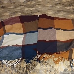 Multicolor Plaid Women's Scarf